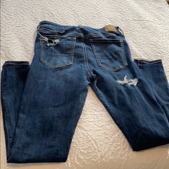 American Eagle Ripped Skinny Jeans - Picture 3 of 4